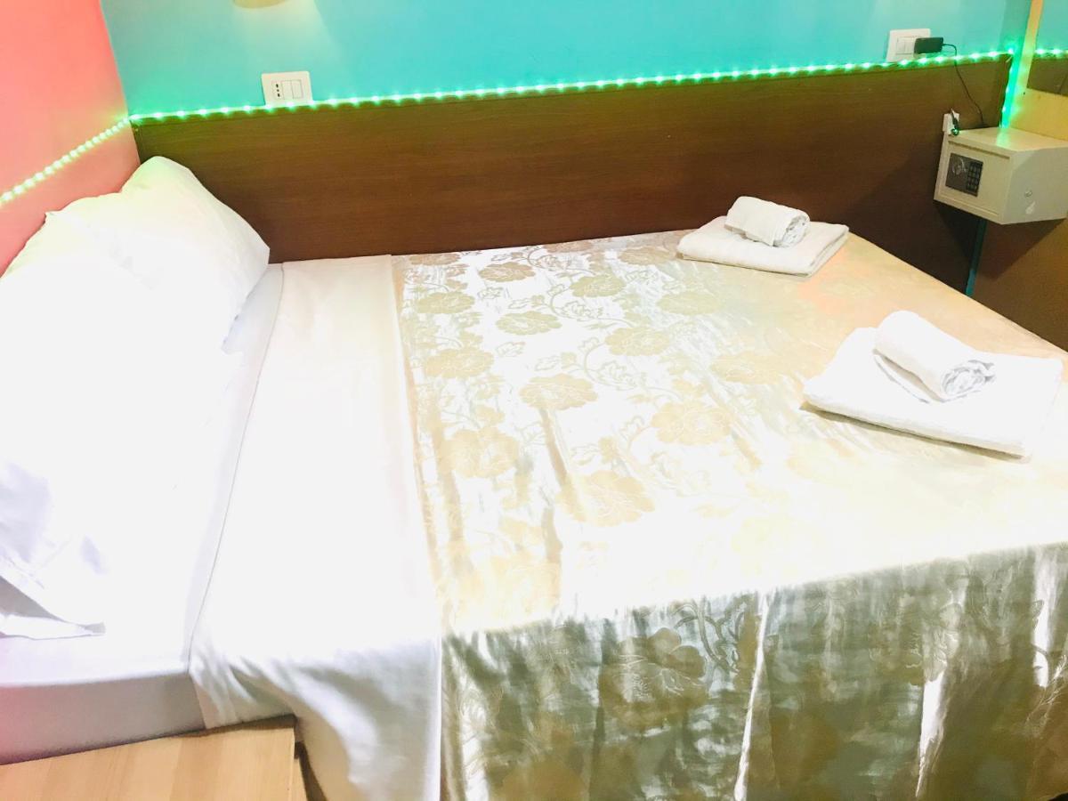 When In Rome Accommodation Guest House Экстерьер фото